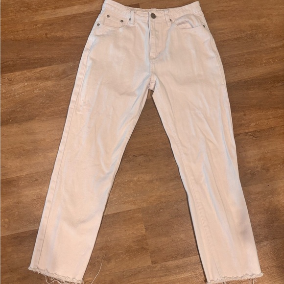 superdown Dylan Straight Denim Jean in White - Picture 7 of 7